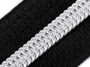Zip spirálový se stříbrnými zoubky - detail