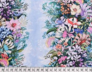Bavlněná látka z kolekce Robert Kaufman Fabrics - modrá s pruhy květů