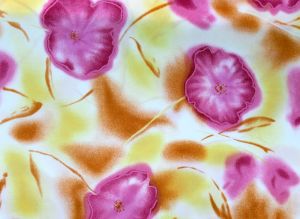 Šatovka - Pastelové barvy s růžovými květy š. 145 cm