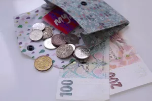 Peněženka mini tyrkys - použití 