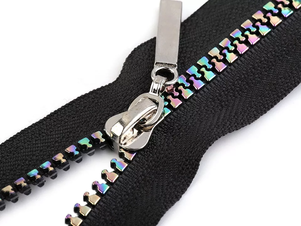 Zip kostěný duhový No5 délka 80 cm - černý