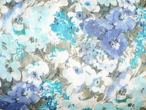 Šatovka - šifonová s modrými květy