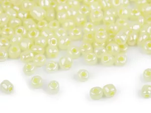 Rokajl 5/0 - 4,5 mm perleťový, neprůhledný - nažloutlá