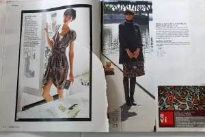Burda 9/2011 -CZ- poškozená strana dle popisu