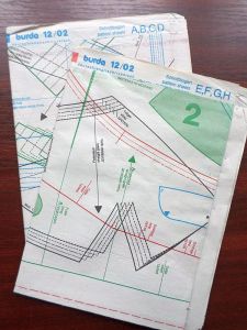 Burda 12/2002 -CZ- časopis se střihy